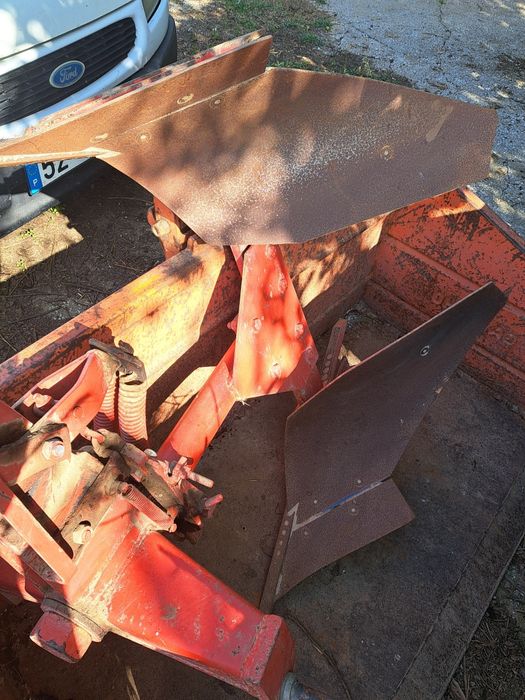 Charrua praticamente nova