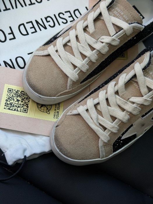 Повний комплект! Жіночі кросівки Golden Goose Super-Star in black glitter with cream  голден гус блискучі