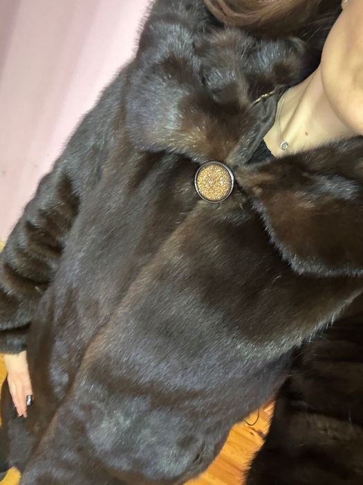 Натуральна норкова шуба