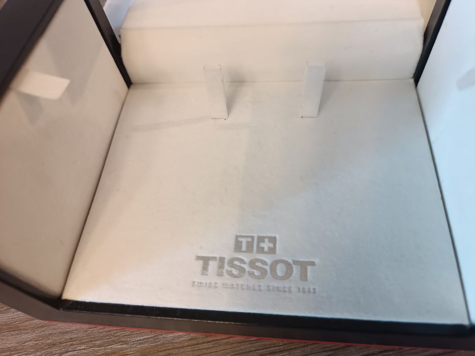 Коробка от часов Tissot