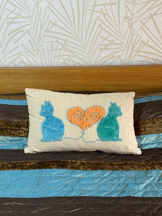 Allmofada loja do gato preto