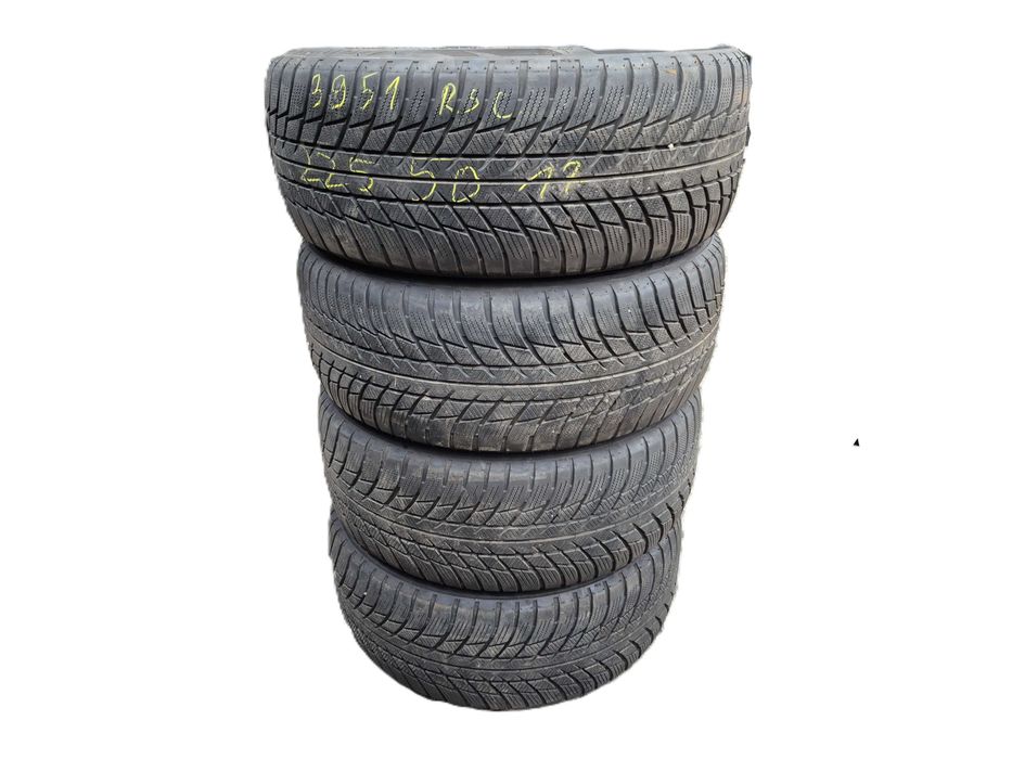 Bridgestone Blizzak LM001 225/50r17 94H 2021r N3951