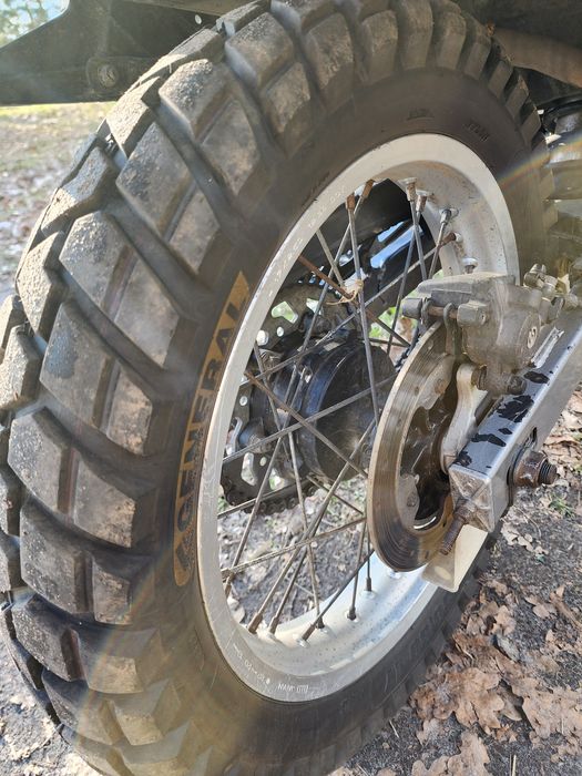 Продам Honda  Dominator 650