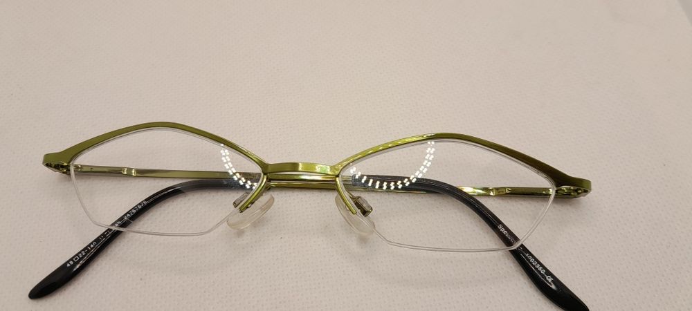 Nowe okulary oprawki korekcyjne Specsavers