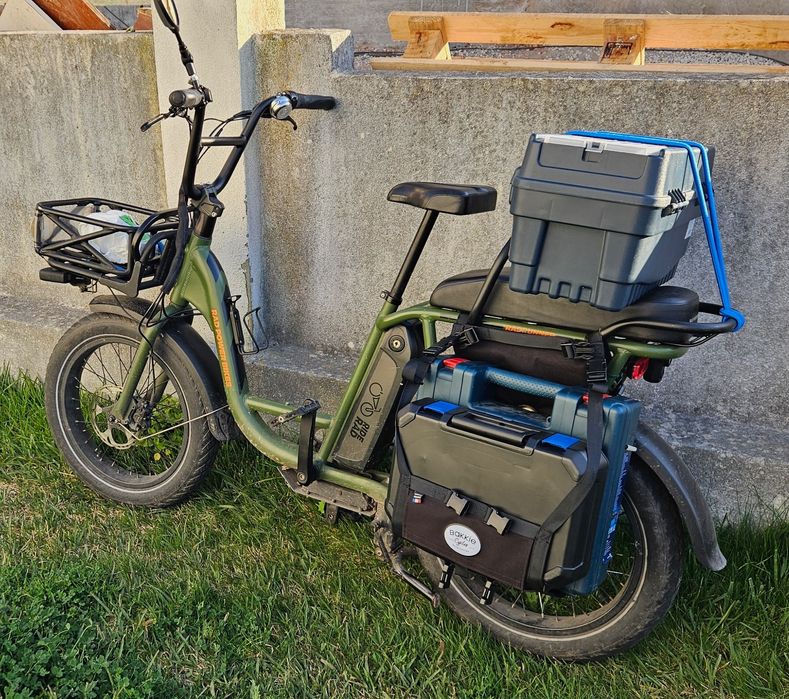 Bicicleta de carga eléctrica RadRunner c/ acessórios originais