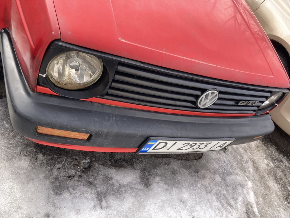 Ришітка з глаткими фарами golf 2