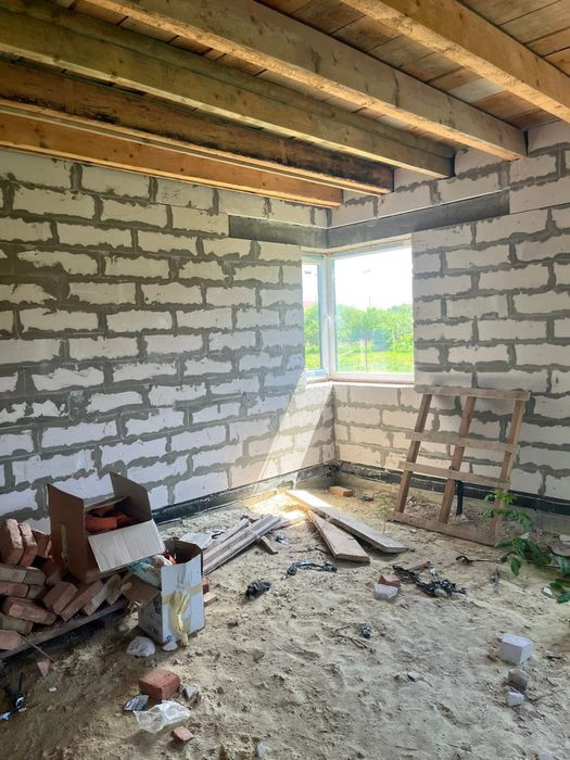Продаж сучасної новобудови в с. Крупське. Стрийського району