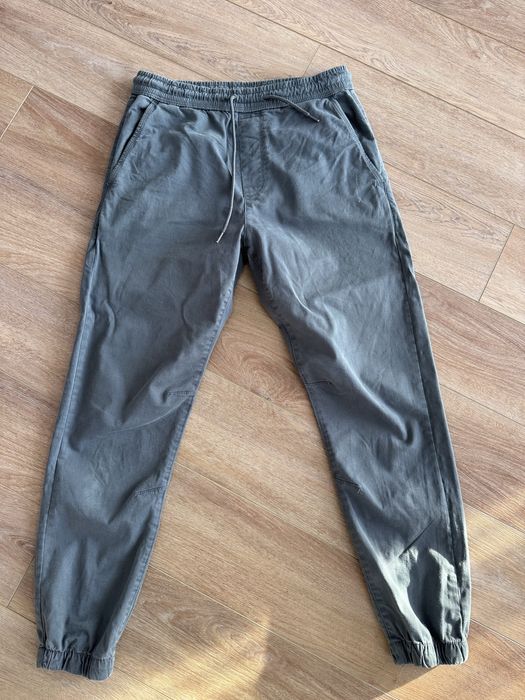 Штани у стилі джогер Zara