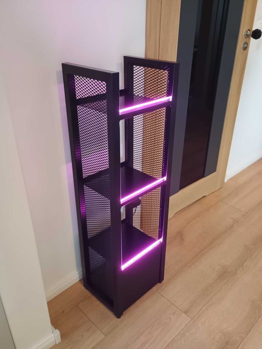 Regał metalowy na książki Loft led