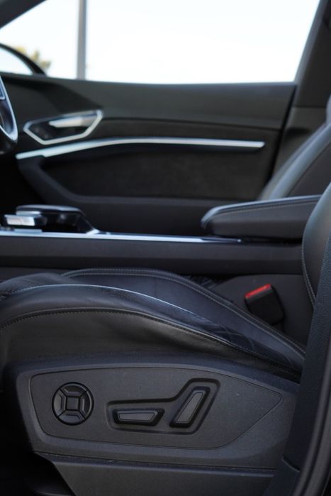 Audi e-tron 55 quattro S line | 2021 | 180.000 km | Full Extras | SOH 87%