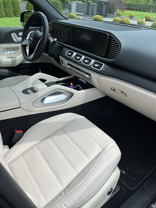 Auto do ślubu Mercedes GLE AMG 2025
