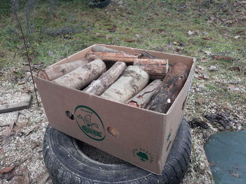 Wędzenie mięsa drewno olszyna lub owocowe suche na ogniska