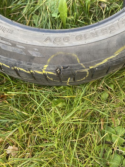 Шини автомобільні R 19