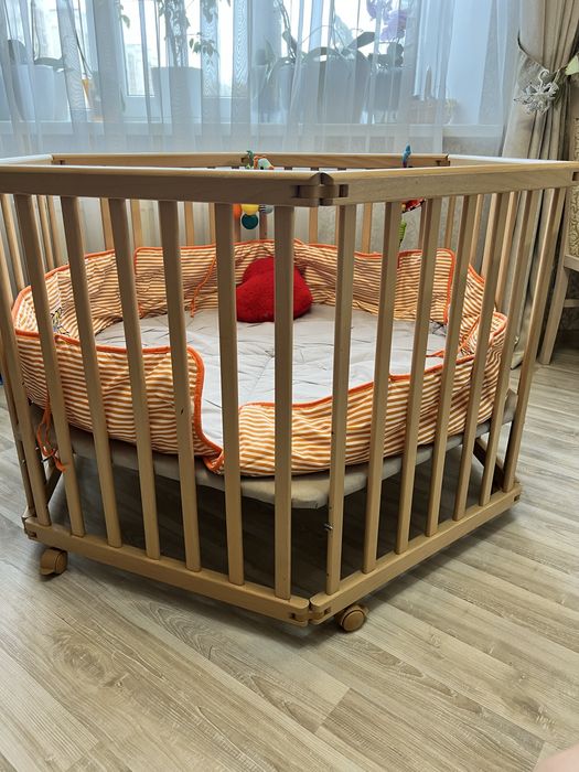 Манеж кроватка Roba, манеж