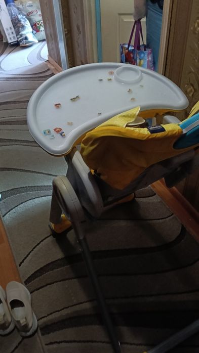 Стільчик для годування Chicco Polly 2 StartStart 4W Жовтий