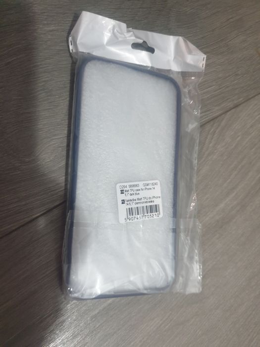 Case matowy etui plecki Iphone 13 / 14 ciemny granat silikon