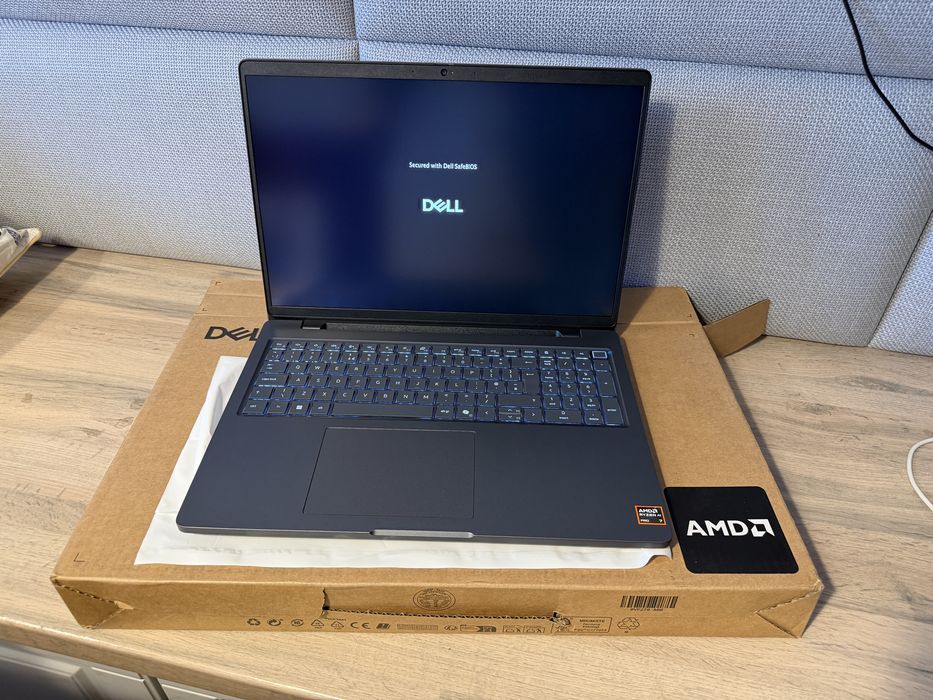 Nowy Dell Pro Max 16 MC16255 64gb 1TB  AMD Ai 7 Pro 350