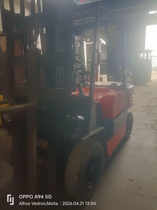 Empilhador Toyota 2.5 ton