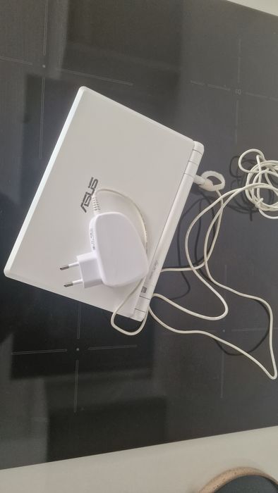 Mini computador Asus