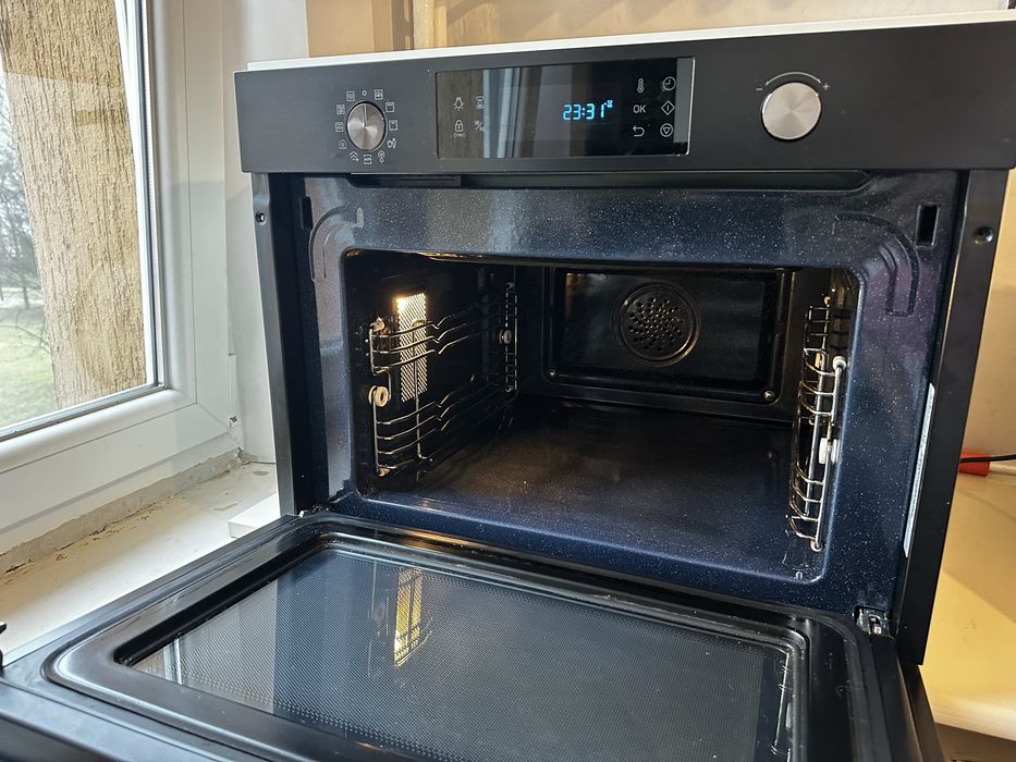 Piekarnik z mikrofalą do zabudowy SAMSUNG Piekarnik / Mikrofala