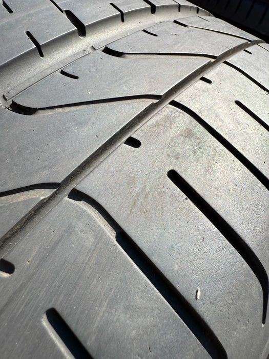 315-35 R21 111Y Pirelli Pzero NO 2шини