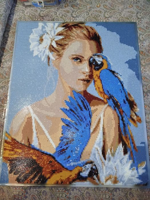Алмазна мозайка "Дівчина з папугами"