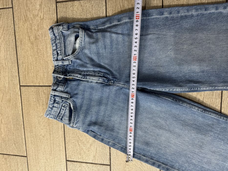 Джинсии 146 р H&M