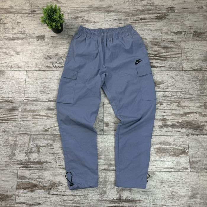 Нейлонові Карго Штани Nike Sportswear Repeat Grey FJ5260-065