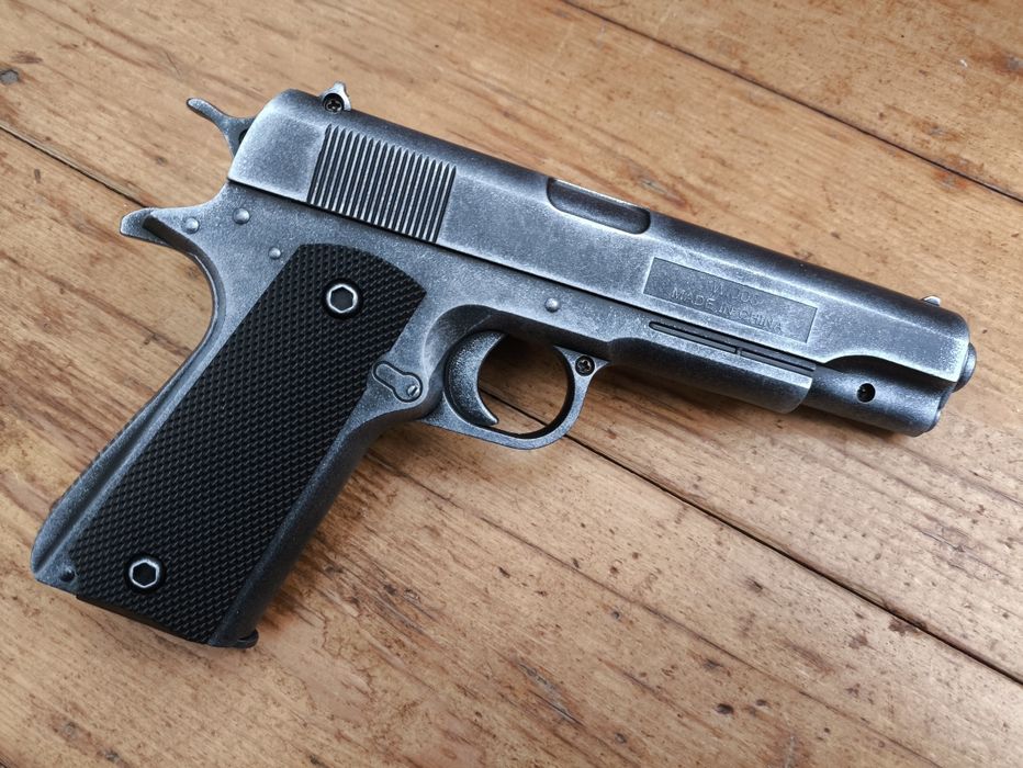 Пистолет детский Кольт- 911 из пластика.
