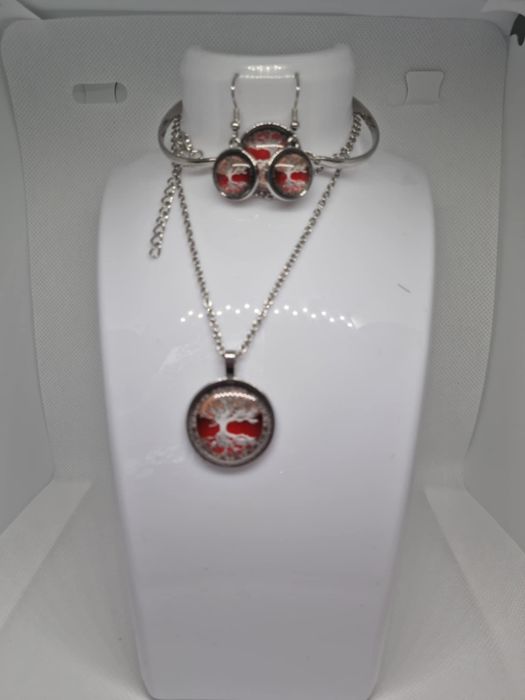 Bijuteria linda ideal para quem ama o estilo  e