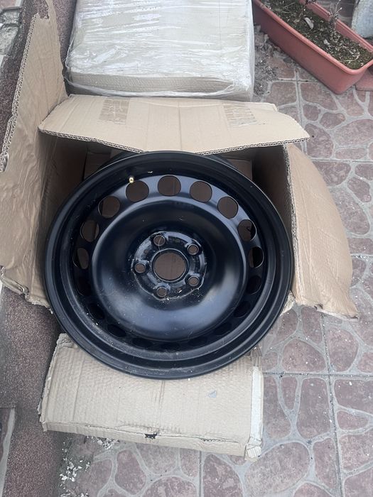 Felgi stalowe 16”