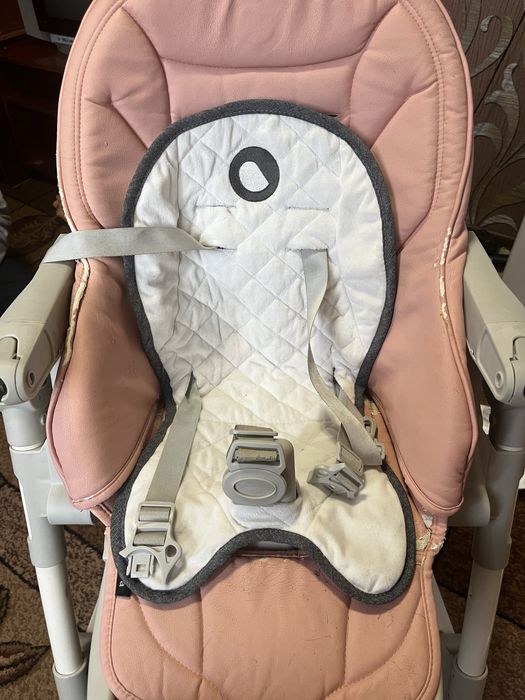 Стільчик для годування Lionelo Cora Bubble gum