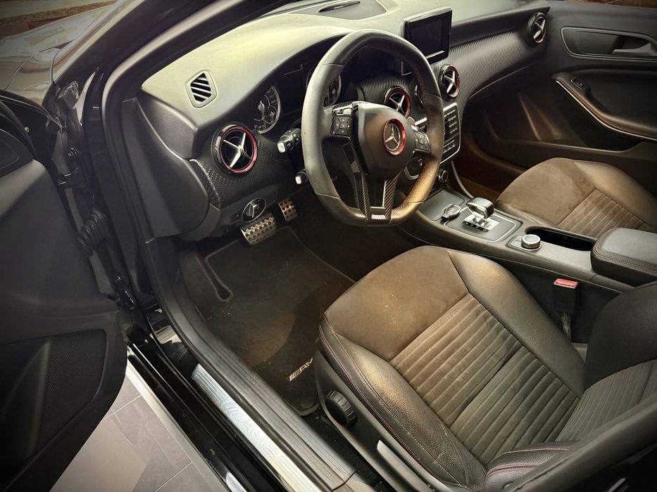 Mercedes-Benz A45 AMG