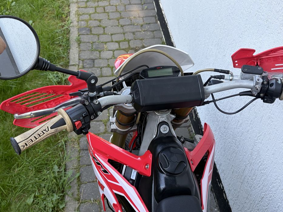 Honda Hm 125 LC Kat.B/A1 Motard Crm Supermoto (Wr,Yzf,Mrt,Beta)