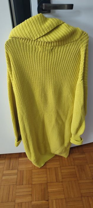 Super ciepły sweter Reserved