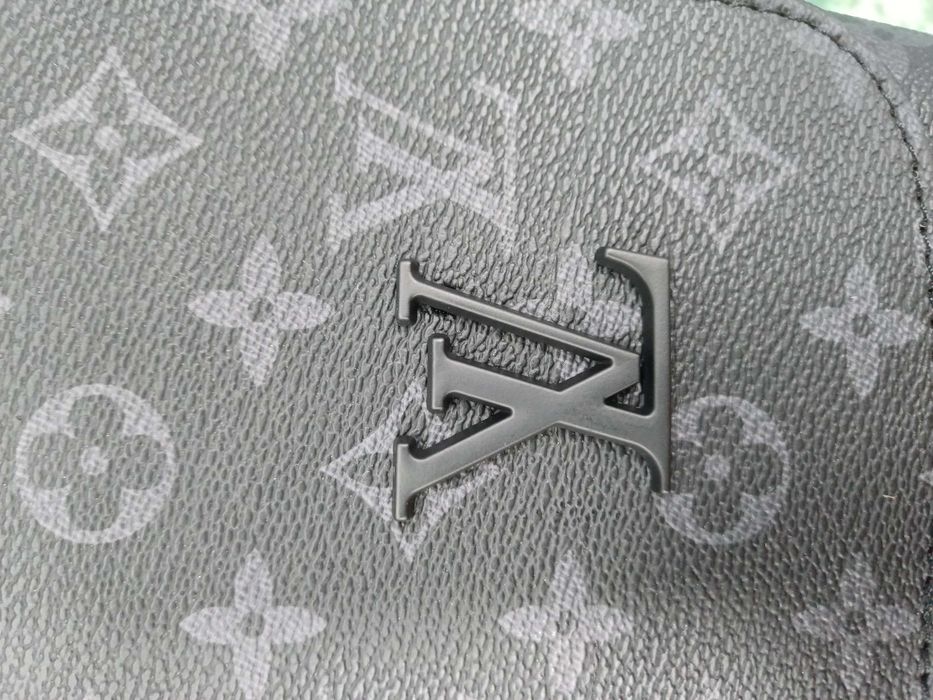 Mala homem Louis Vuitton nova