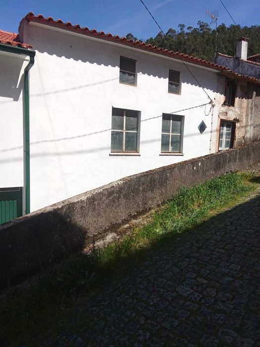 Moradia aldeia de Nogueira - 4km Arganil - Para recuperar
