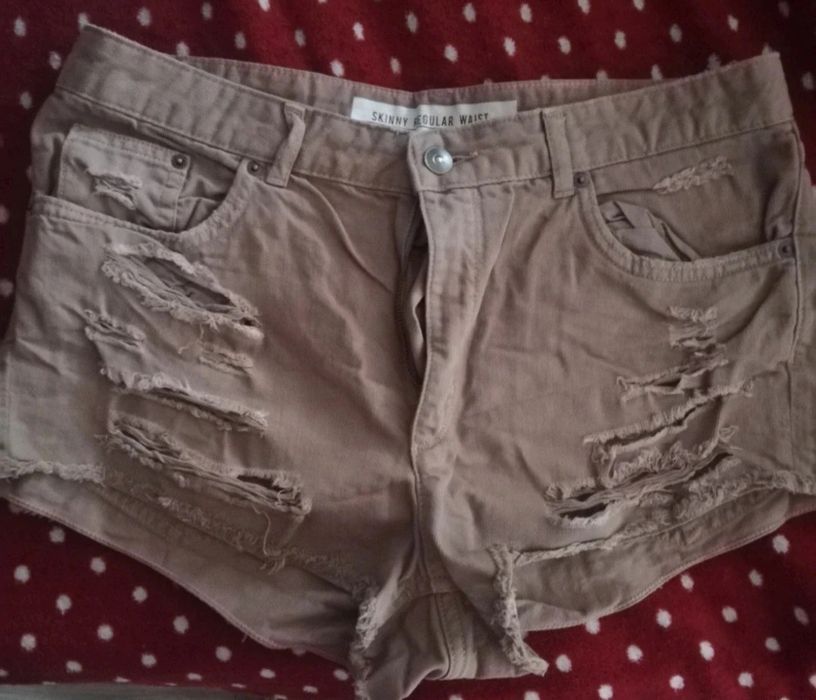 Dziury spodenki szorty H&M 38/40