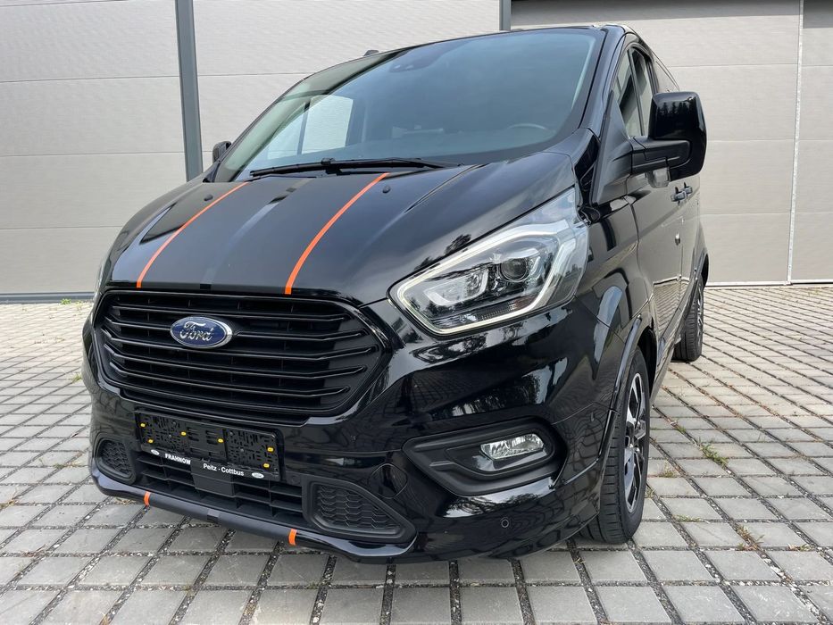Ford Tourneo Custom vat 23% SPORT Automat 8 osób Webasto