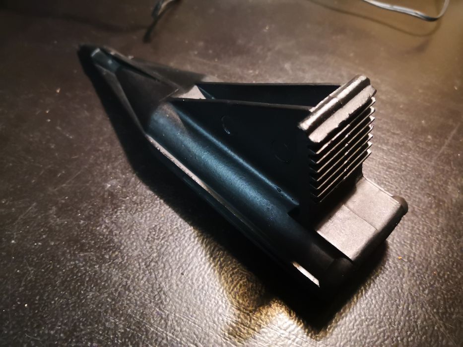 Lampa duża statyw loft teatralna