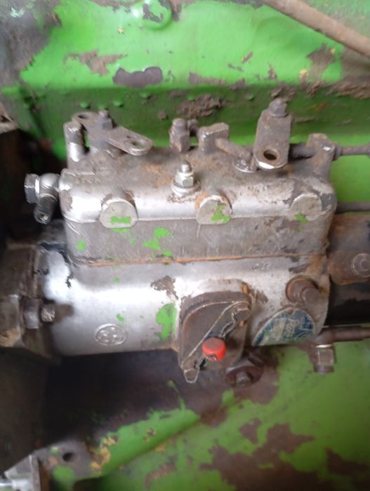 Мотор Джон дір 4 циліндровий