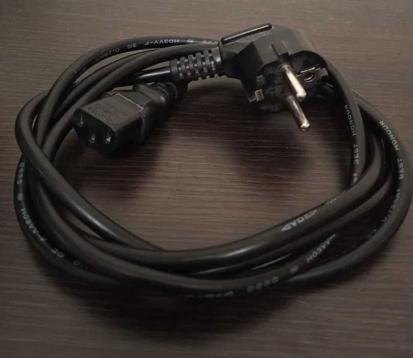 Різні комплектуючі до ПК (HDD/миші/клавіатура/кабелі/перехідники)