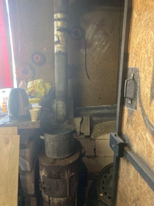 Продам приміщення під шиномонтаж