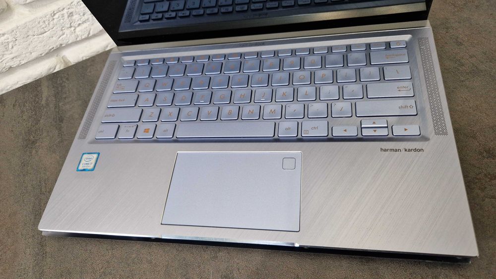 Ноутбук  Asus Zenbook UX431F i7-8565u/ Запчастини