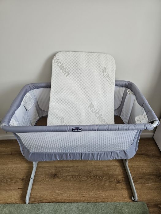 Łóżeczko dostawne chicco Next2me