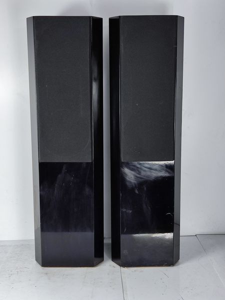 Kolumny Audiofilskie VIFA Solidne ciężkie black piano Dobór Audio