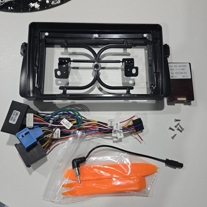 Ramka dla BMW E46 dla radia Android 9cali z wiązką i Canbusem