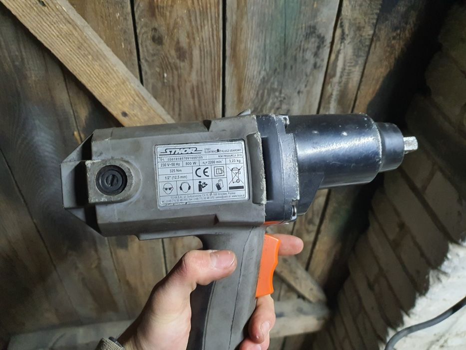 Klucz elektryczno pneumatyczny