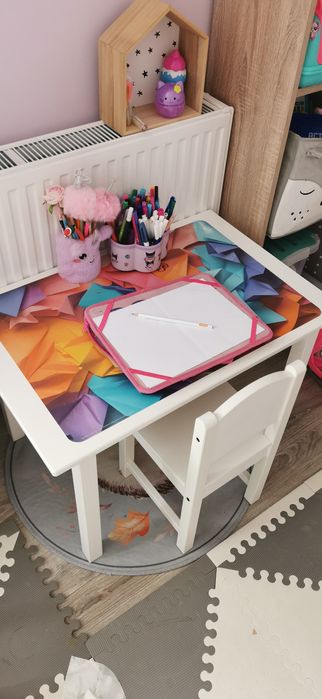 IKEA SUNDVIK Zestaw stolik z krzesełkiem biały