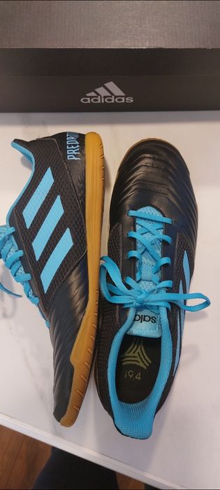 Nowe buty Adidas Predator 19.4 Sala 45